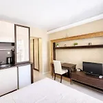 Harmony 2 Private 409 Apartment